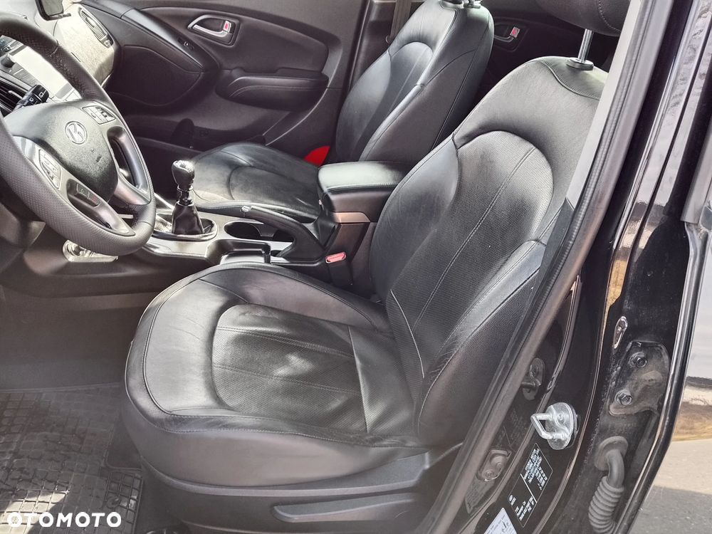 Hyundai ix35 1.7 CRDi 2WD blue Finale - 9