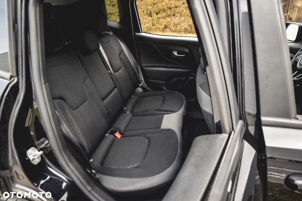 Jeep Renegade 1.0 T-GDI Night Eagle - 11