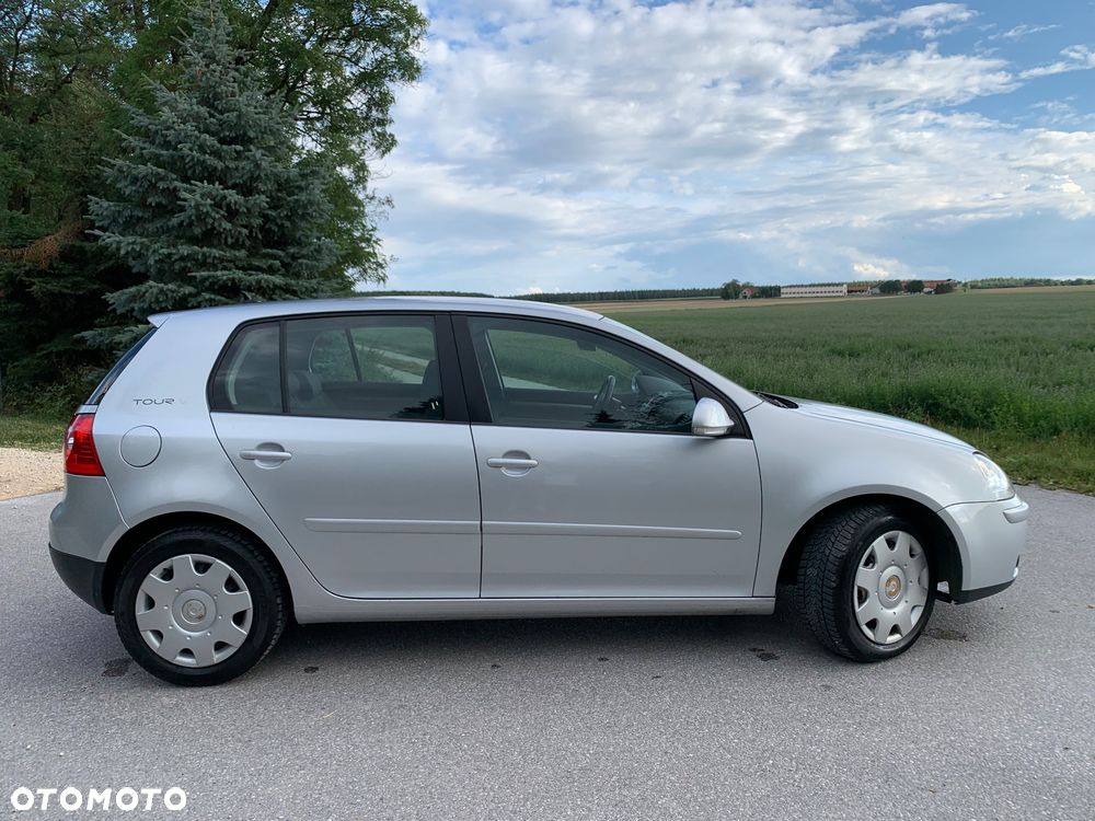 Volkswagen Golf 1.9 TDI Tour Edition - 5