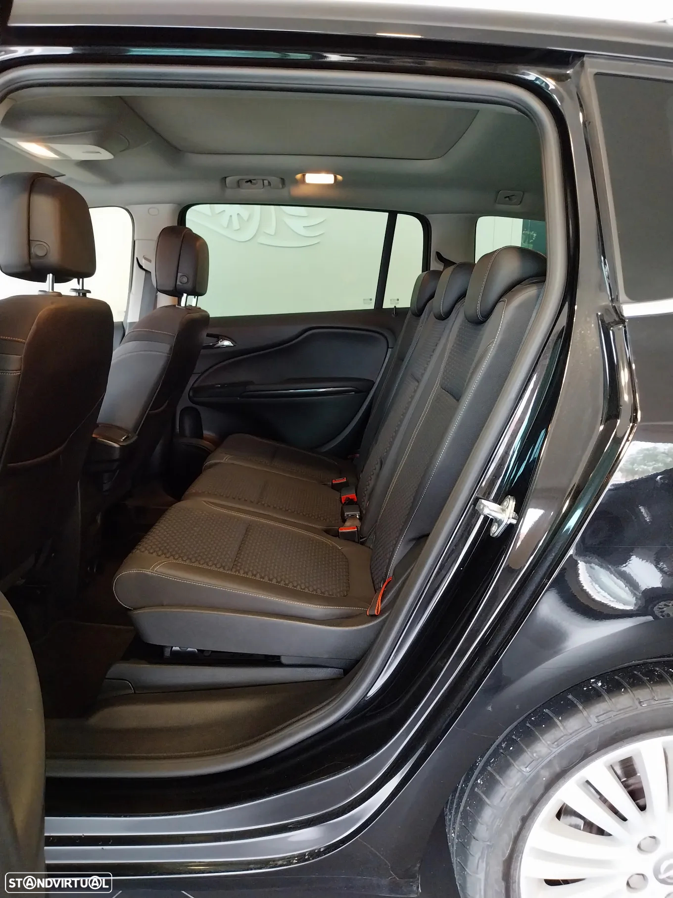 Opel Zafira 1.6 CDTi Innovation S/S - 12