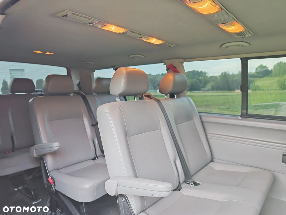 Volkswagen Transporter - 7