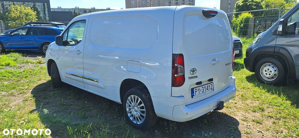 Toyota Proace City 1.5 D-4D Long 2,4t Comfort - 4