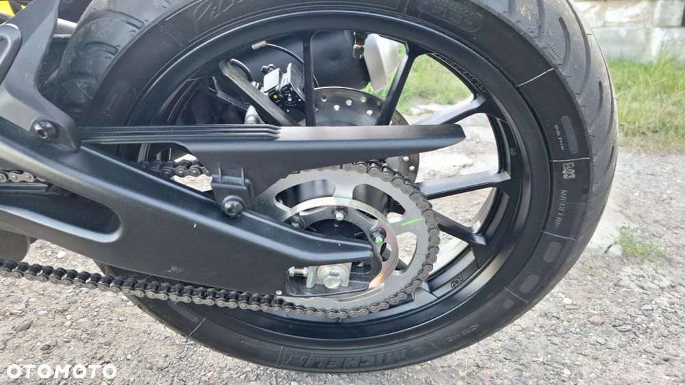 Yamaha MT - 14