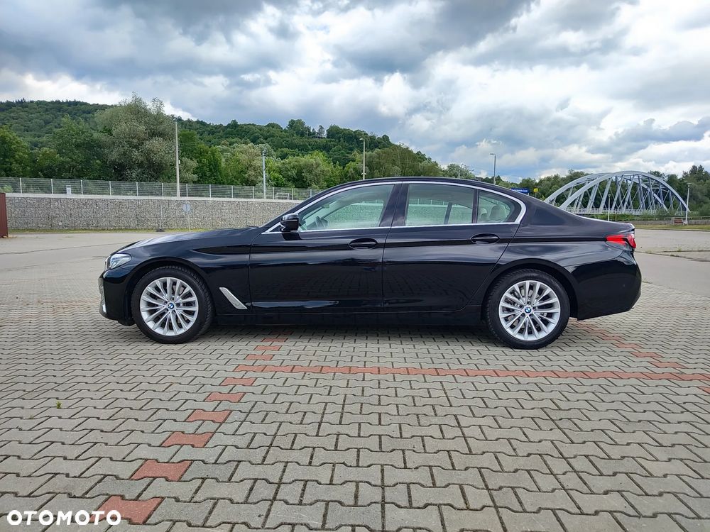 BMW Seria 5 518d mHEV Luxury Line - 10