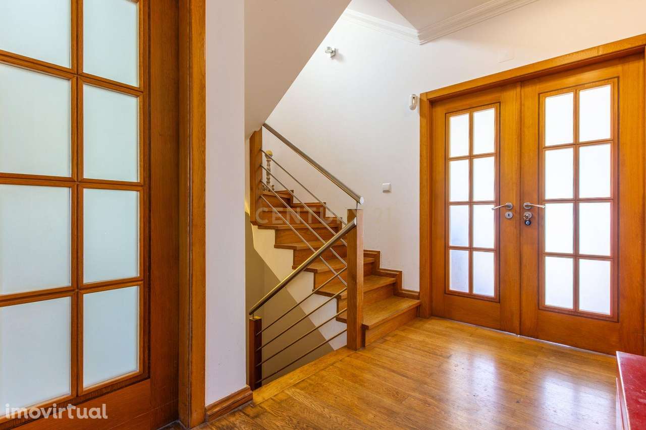 Moradia exclusiva no Estoril - Grande imagem: 5/36