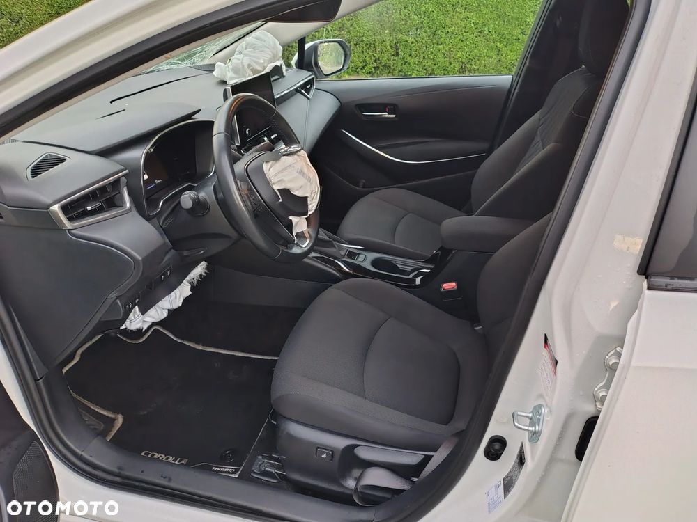 Toyota Corolla - 17