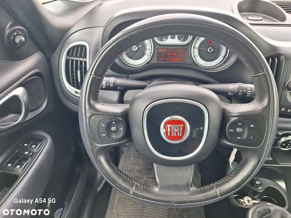 Fiat 500L 1.4 16V Lounge - 29