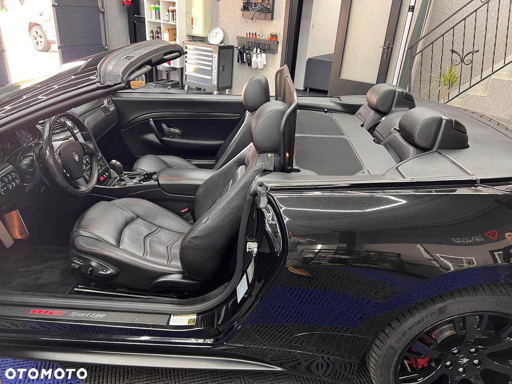 Maserati GranCabrio - 20