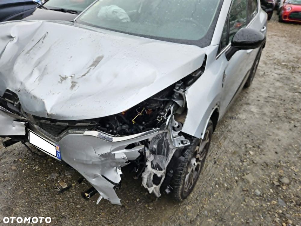 Renault Captur BLUE dCi 115 EDC BUSINESS EDITION - 13