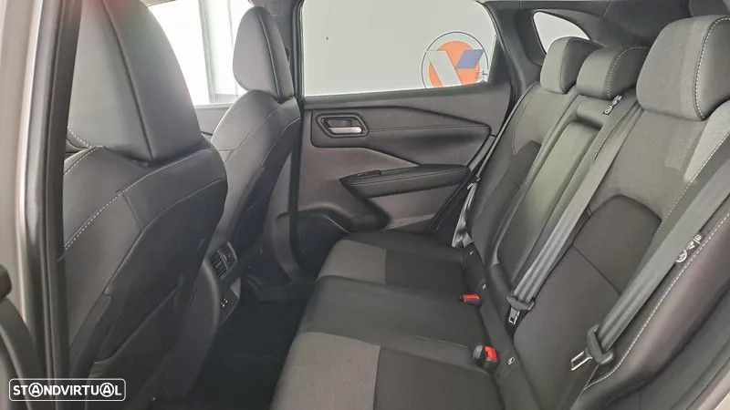 Nissan Qashqai 1.3 DIG-T N-Connecta LED - 19