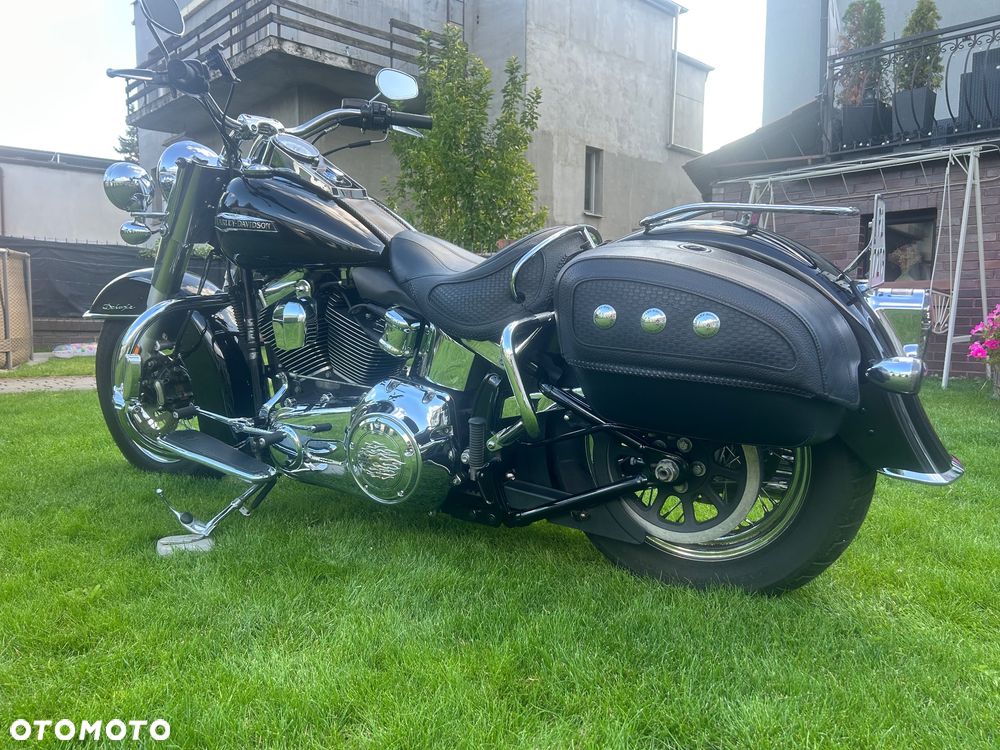 Harley-Davidson Softail Deluxe - 5