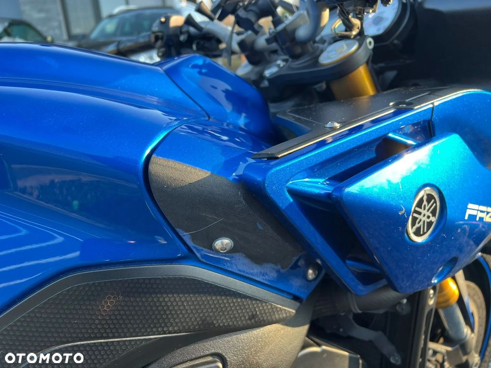 Yamaha FZ8 - 20