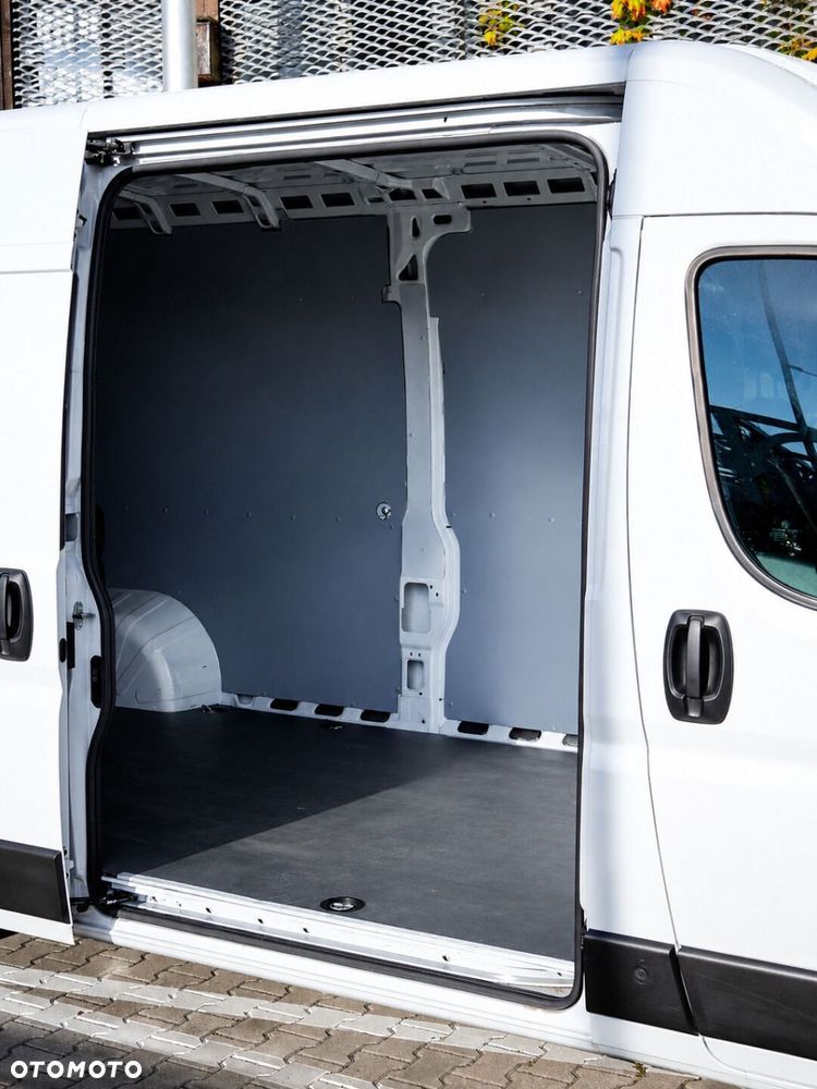 Toyota PROACE MAX - 12