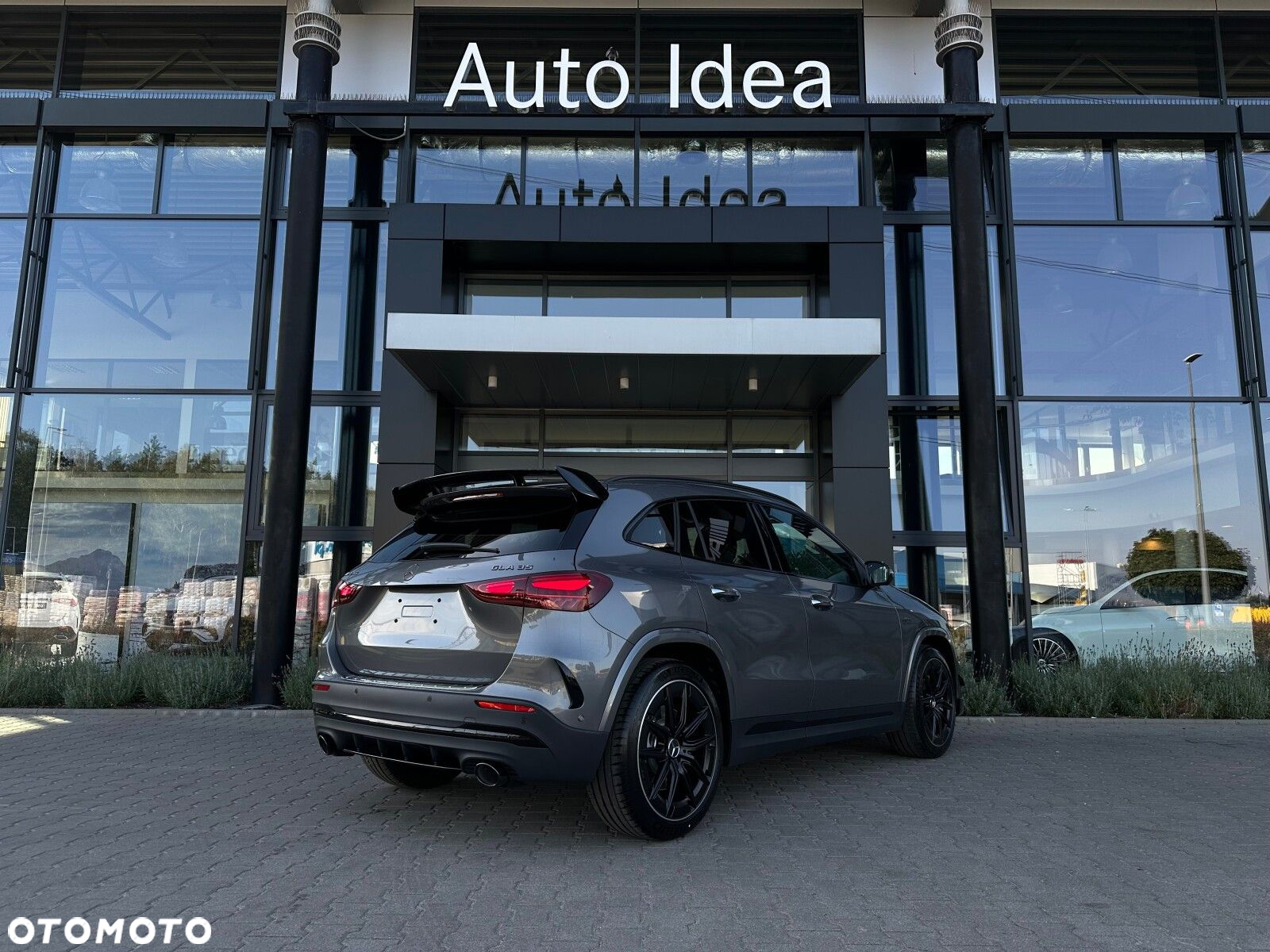 Mercedes-Benz GLA AMG 35 4-Matic - 16