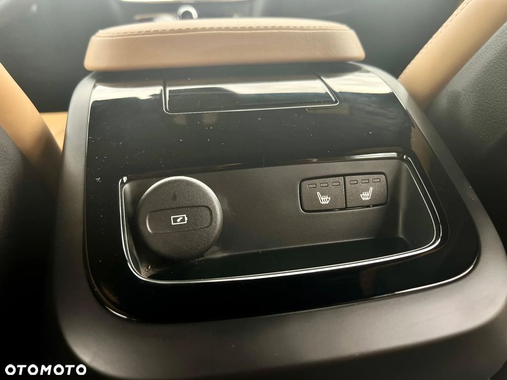 Volvo V90 T6 AWD Plug-In Hybrid Plus Bright - 39