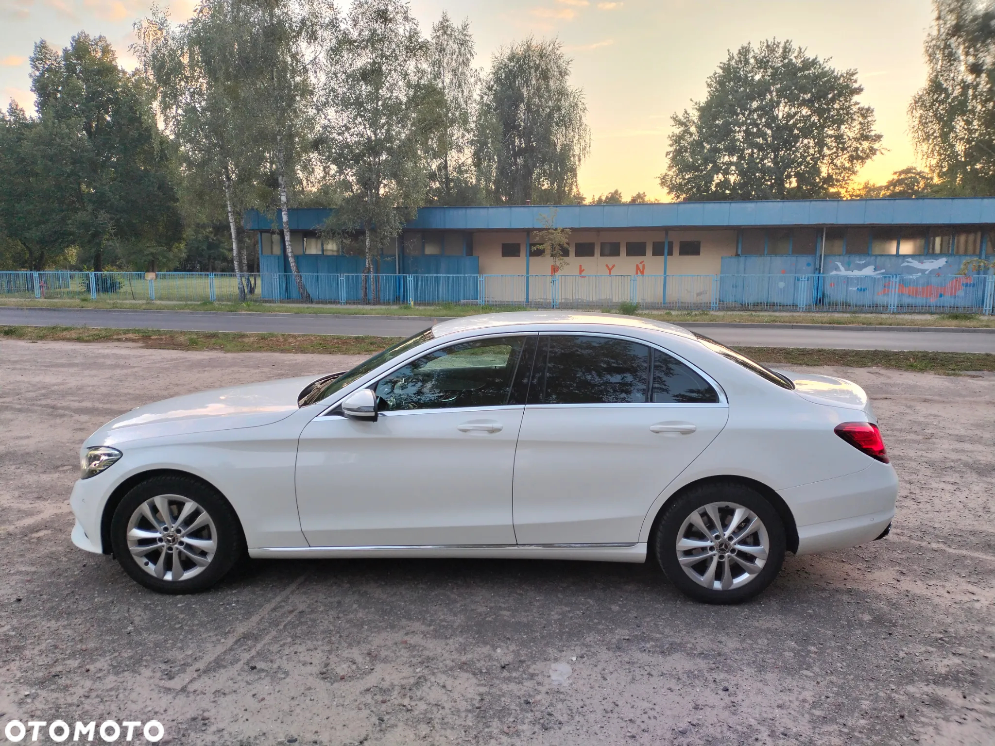 Mercedes-Benz Klasa C 220 d 9G-TRONIC - 3
