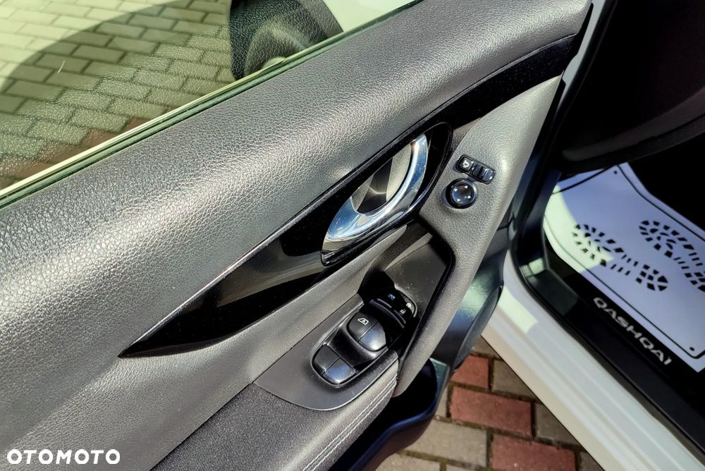 Nissan Qashqai 1.2 DIG-T Tekna - 18