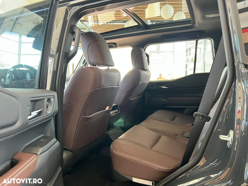 Toyota Land Cruiser 2.8l D-4D 204 CP A/T 7 locuri Luxury AVS Brown - 9