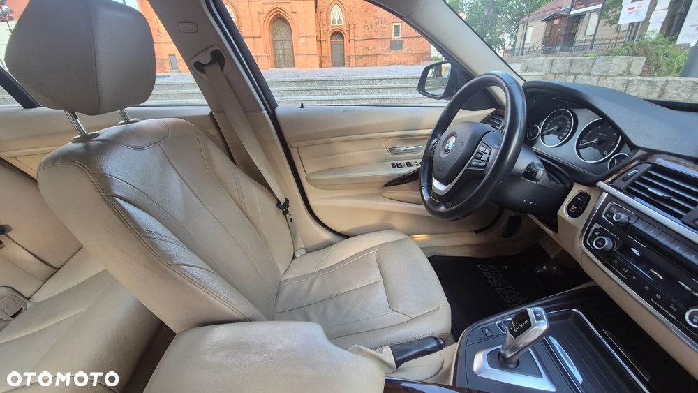 BMW Seria 3 - 22
