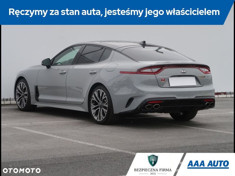 Kia Stinger - 5