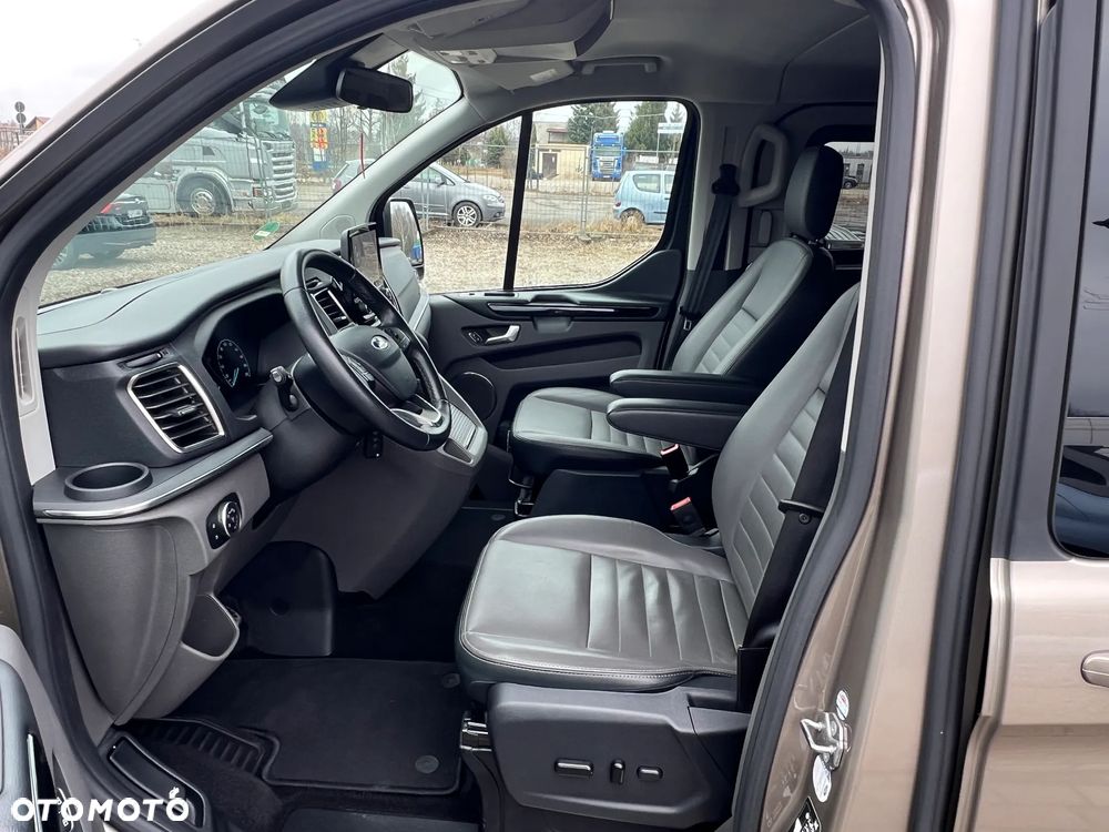 Ford Tourneo Custom 320 L1H1 VA Autm Titanium X - 13