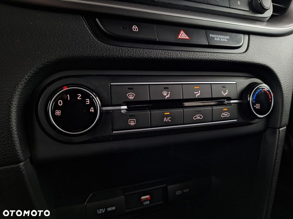 Kia Ceed 1.0 T-GDI S - 29