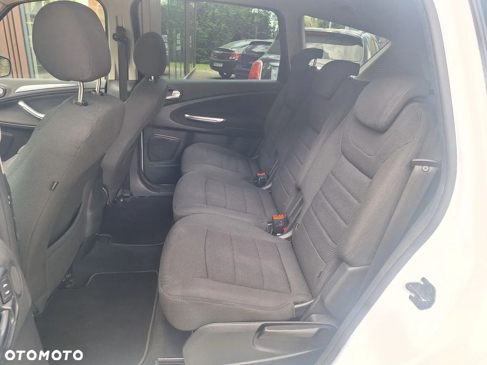Ford S-Max 2.0 TDCi DPF Business Edition - 13