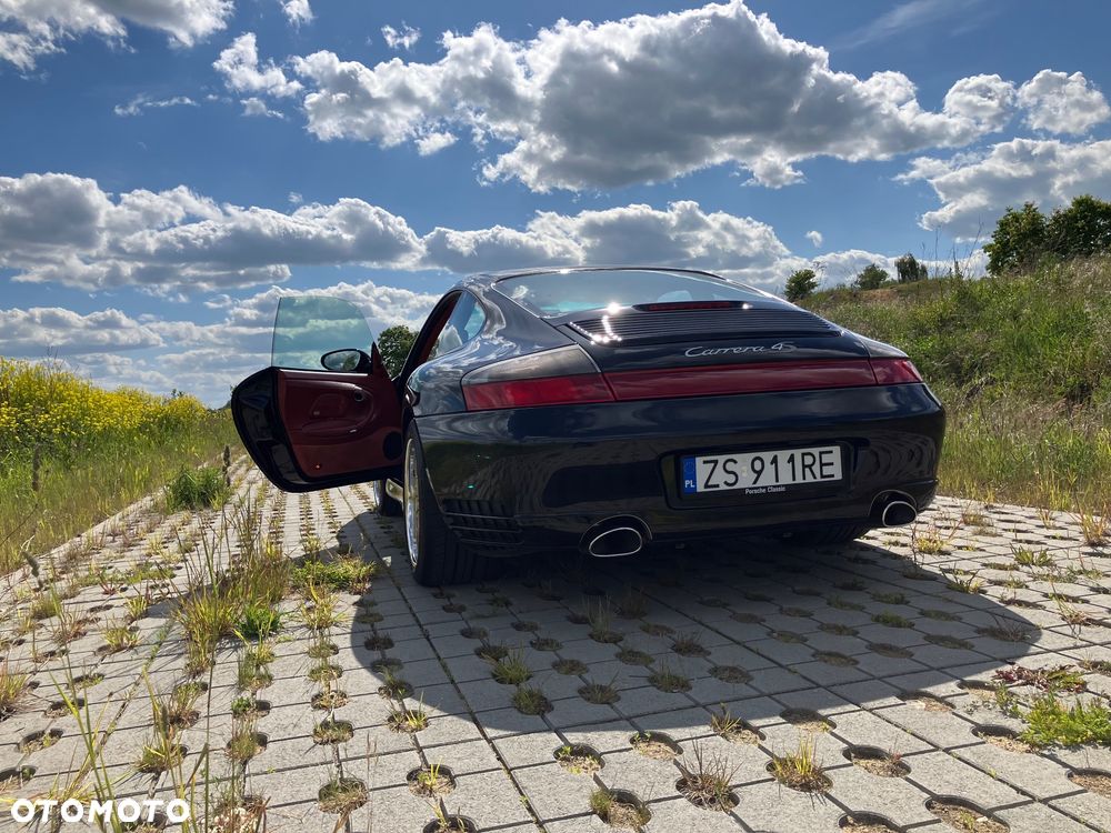 Porsche 911 - 18