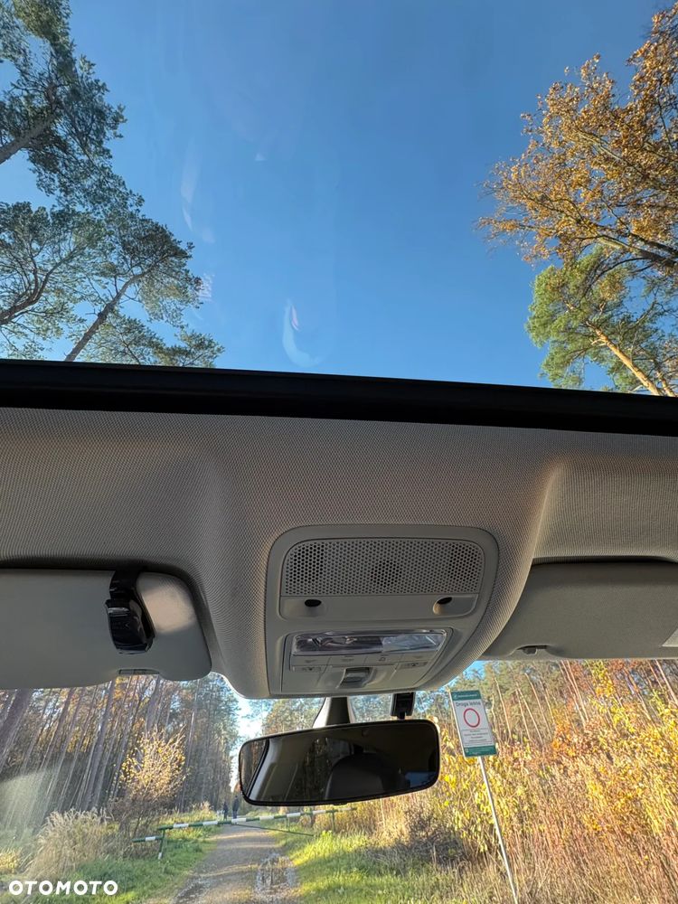 Audi Q3 2.0 TFSI quattro S tronic design - 16