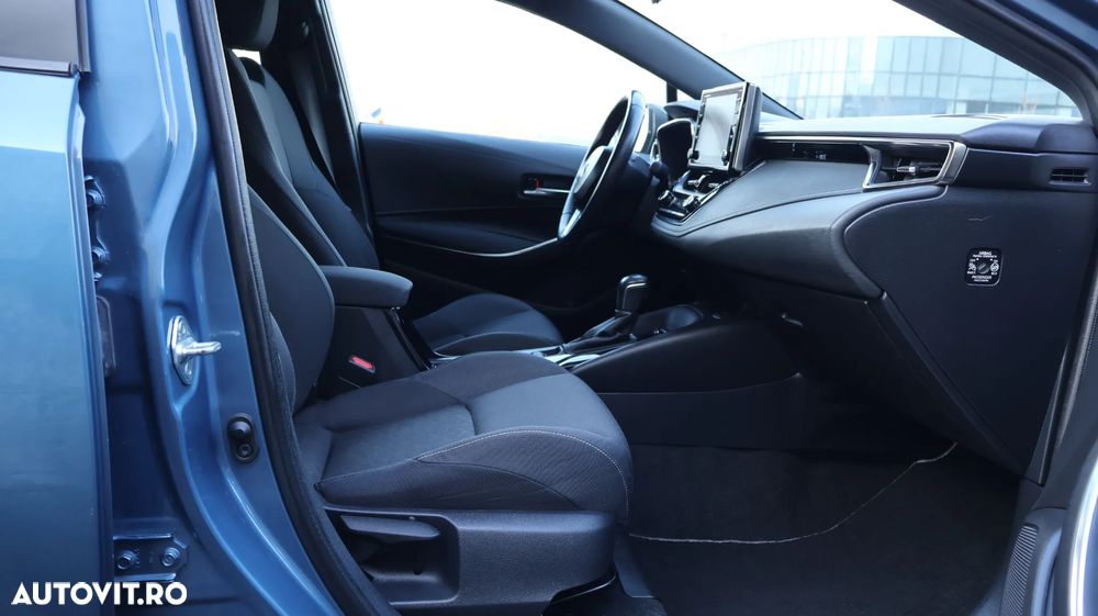 Toyota Corolla 1.8 Hybrid Touring Sports Business Edition - 10