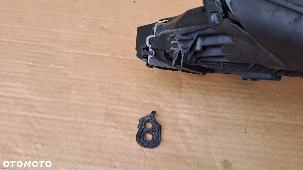 BMW 7 G70 PRAWA LAMPA LED DO JAZDY DZIENNEJ PRZÓD ŁADNA UŻYWANA 9450080-13 - 5