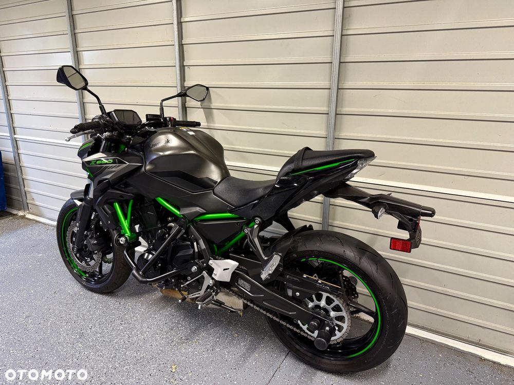 Kawasaki Z - 13