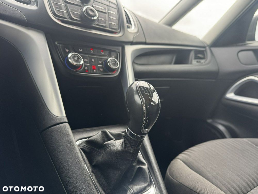 Opel Zafira 1.4 T Cosmo - 30