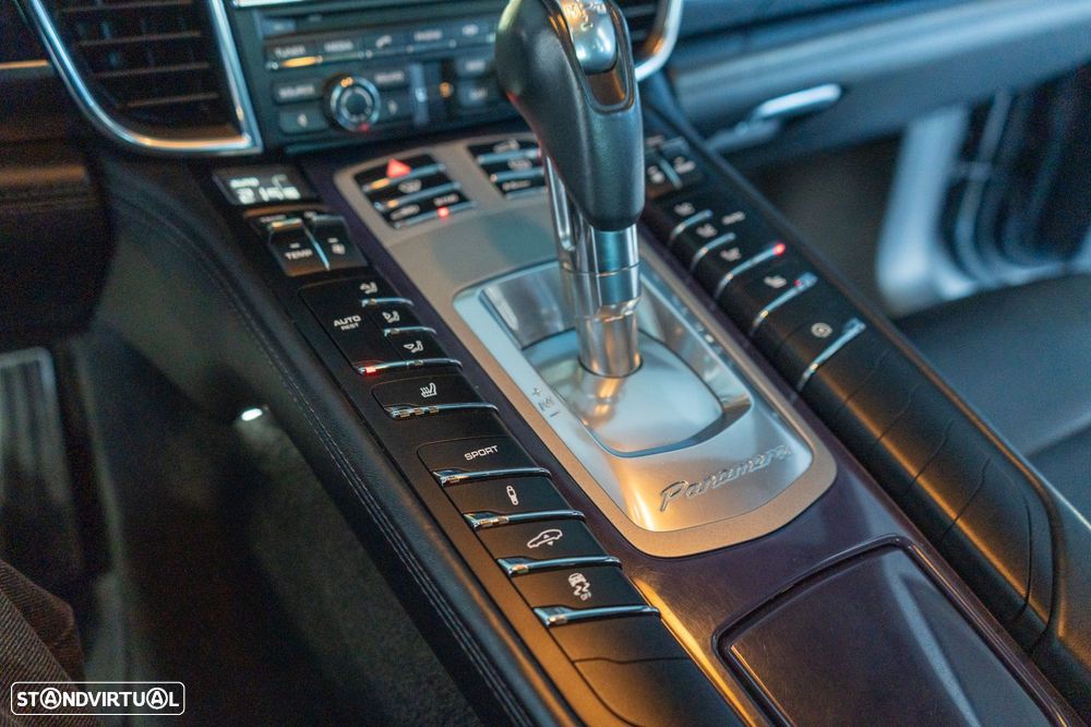 Porsche Panamera Standard - 5
