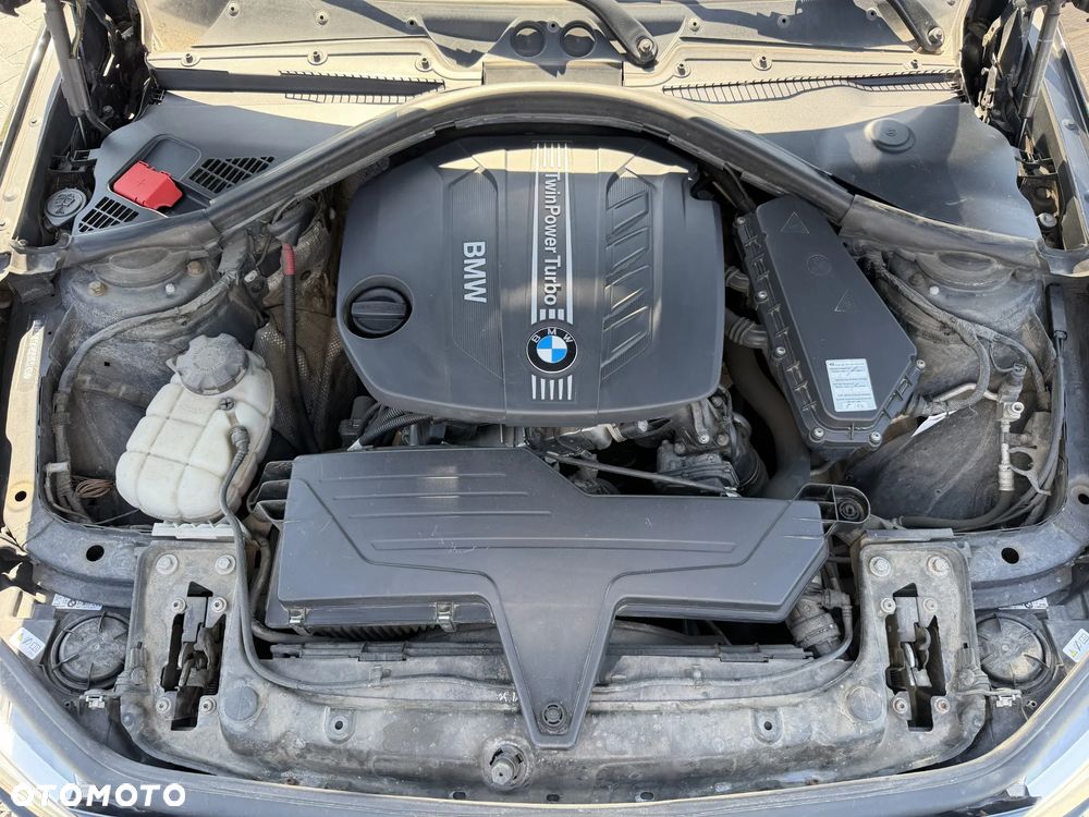 BMW Seria 1 118d DPF - 21