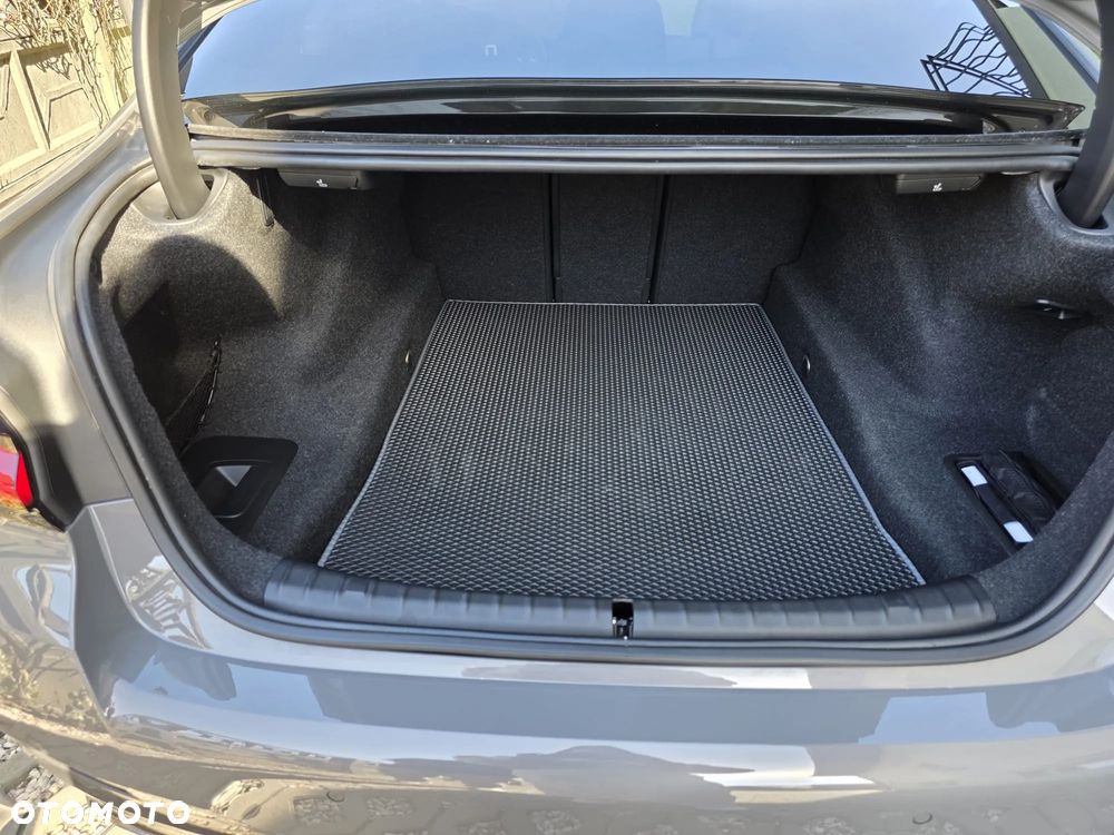 BMW Seria 5 540i xDrive mHEV M Sport sport - 30