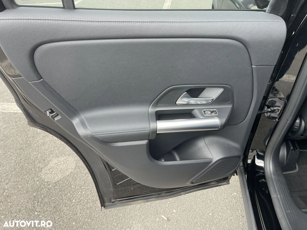 Mercedes-Benz GLA 250 e 8G-DCT Progressive - 22