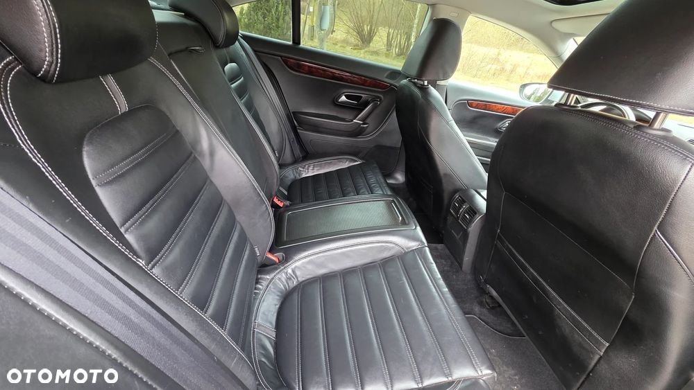 Volkswagen Passat 1.8 TSI Sportline - 11