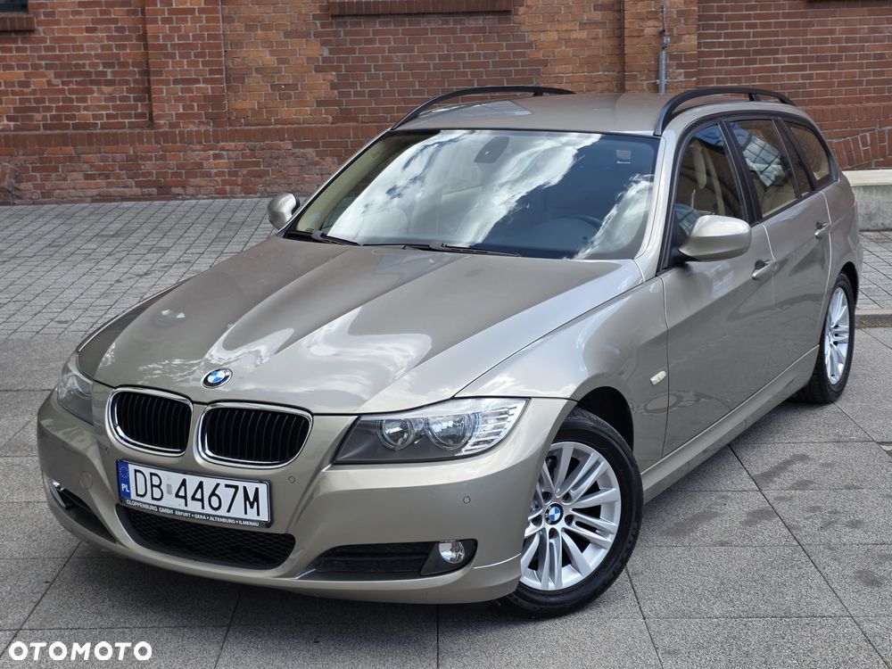BMW Seria 3 318i - 6