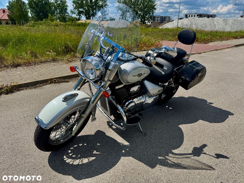 Suzuki Intruder - 7