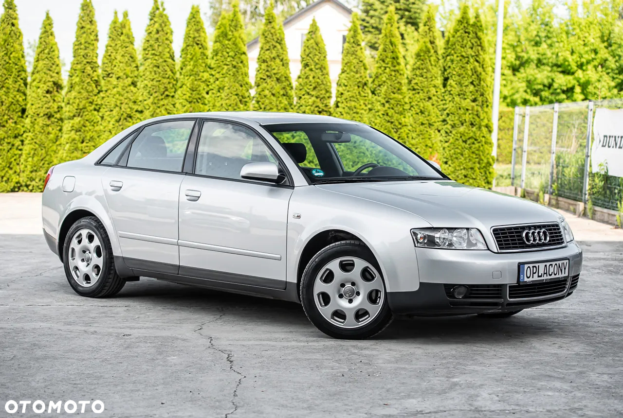 Audi A4 2.4 - 2
