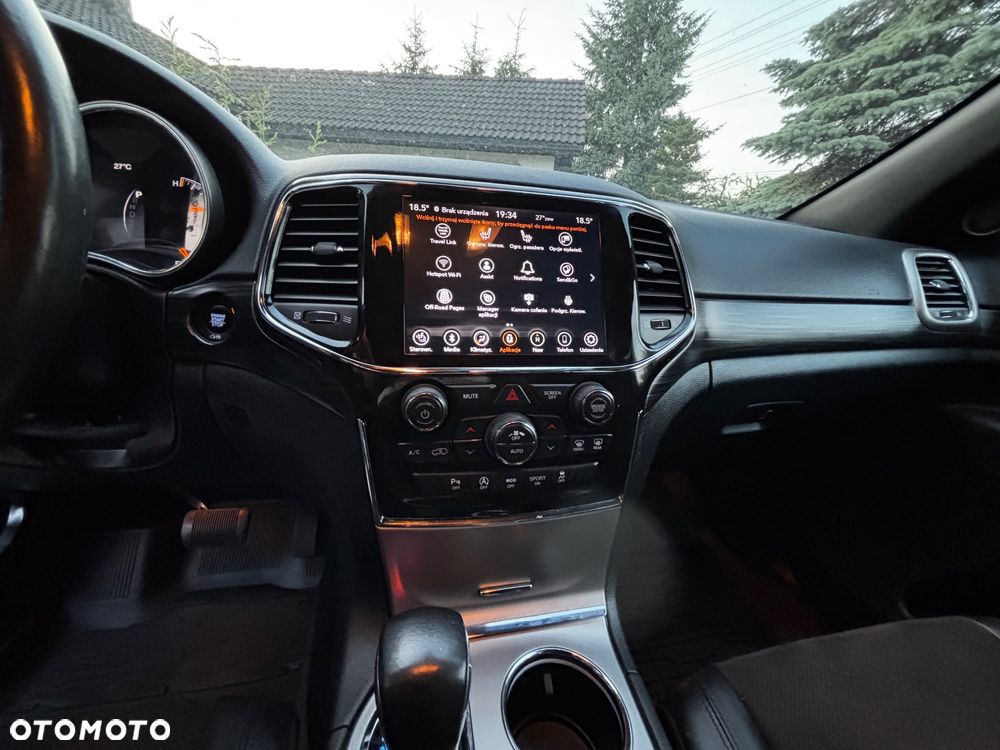 Jeep Grand Cherokee 3.6 V6 Laredo - 24