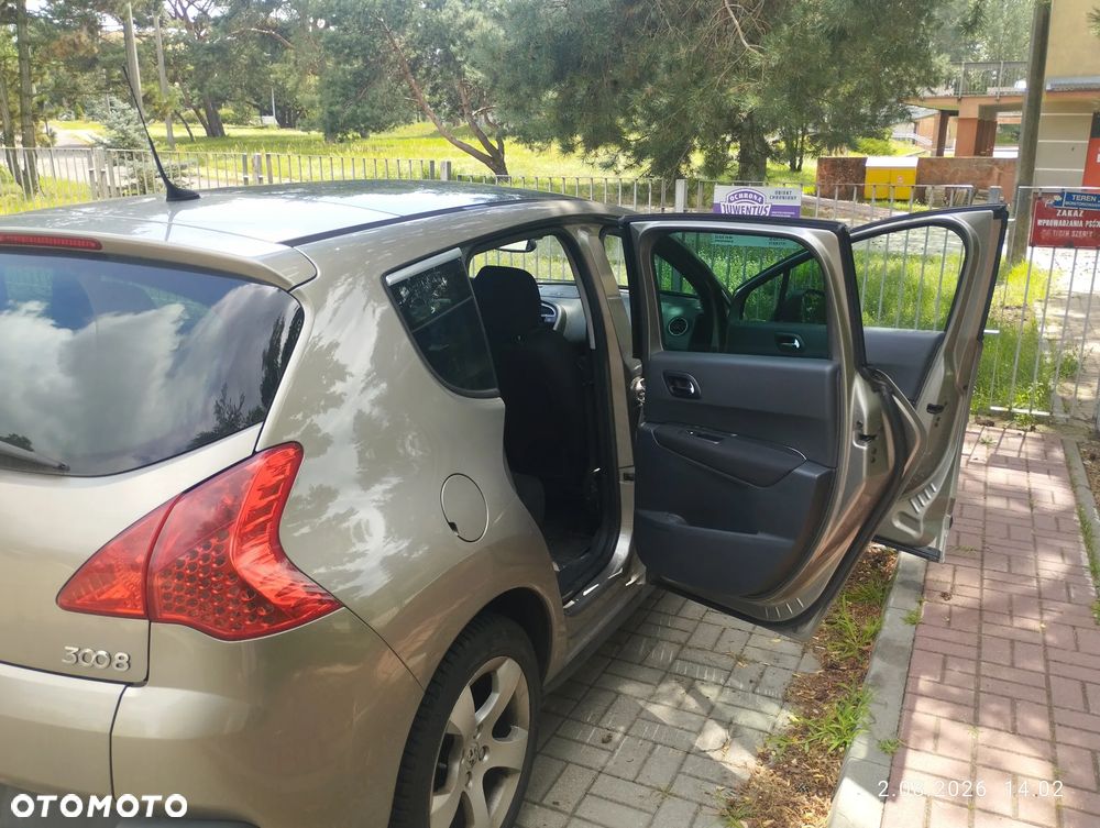 Peugeot 3008 1.6 HDi Premium - 7