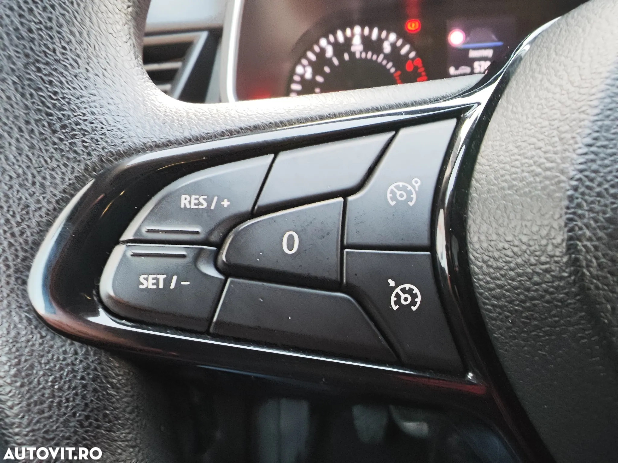 Renault Clio - 22