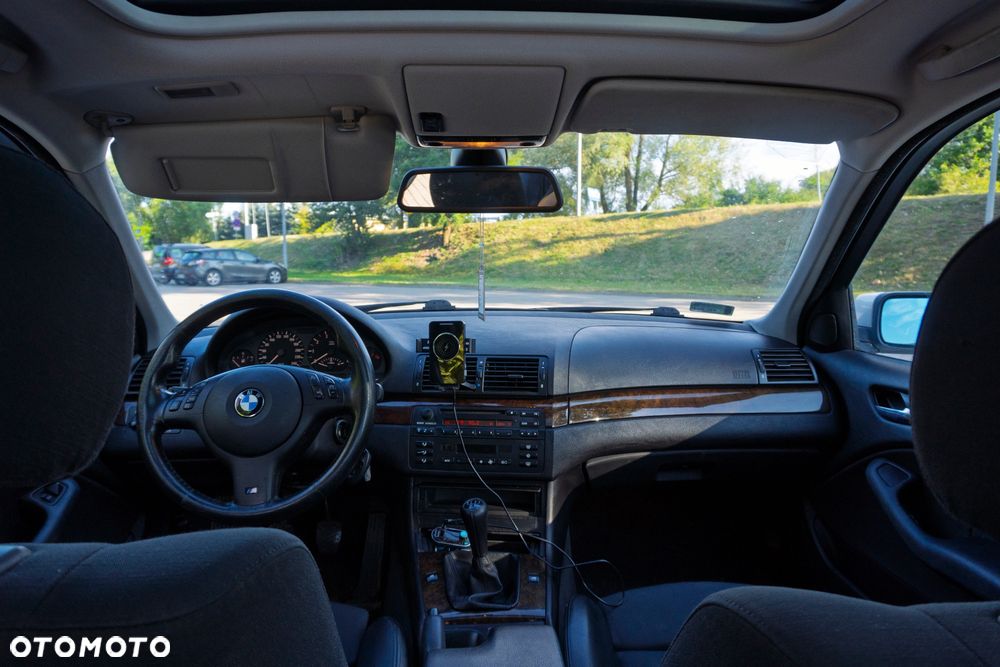 BMW Seria 3 318i - 8