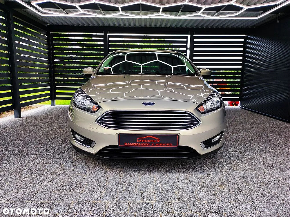 Ford Focus - 9