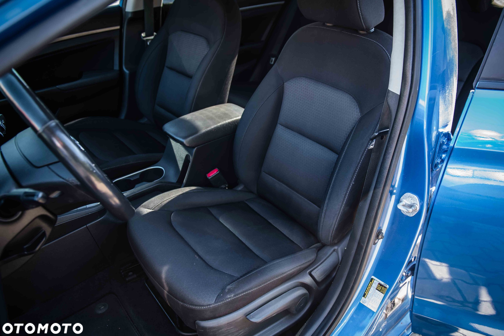 Hyundai Elantra - 13