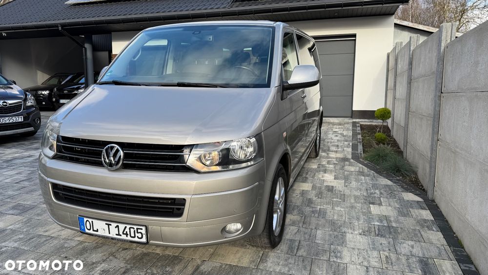 Volkswagen Multivan - 9