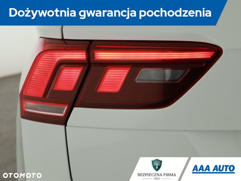 Volkswagen Tiguan - 22