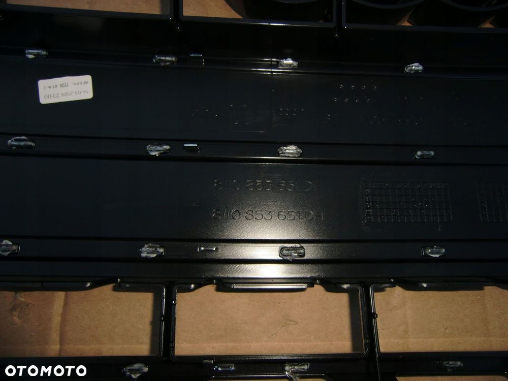 GRIIL ATRAPA AUDI A4 B9 LIFT 8W0853651 ORYG NOWY - 5